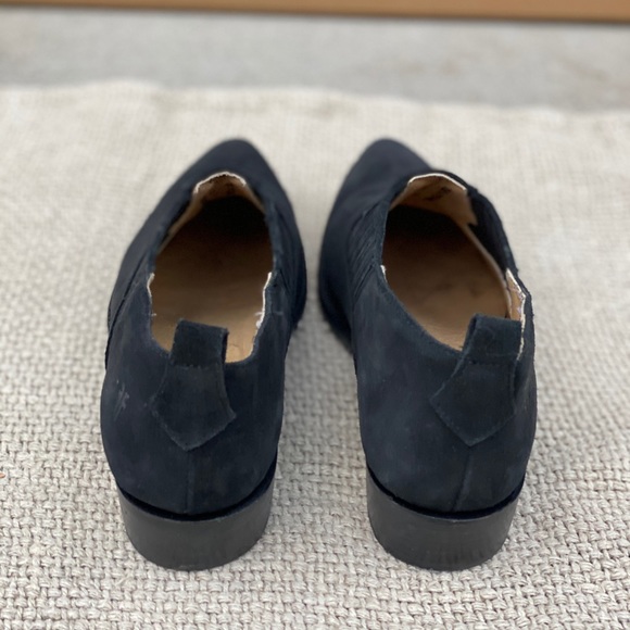 Frye Billy round toe black suede shooties - Picture 5 of 12